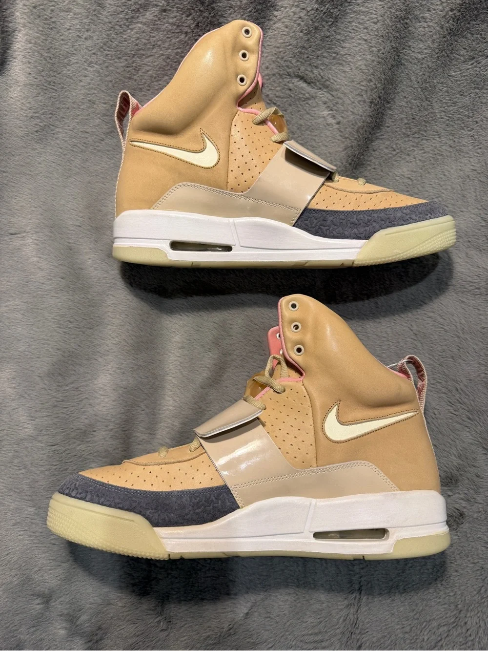 Nike Air Yeezy 1 Net Tan 2009 Size 13 DS Brand New OG ALL Firm Midsole Grail